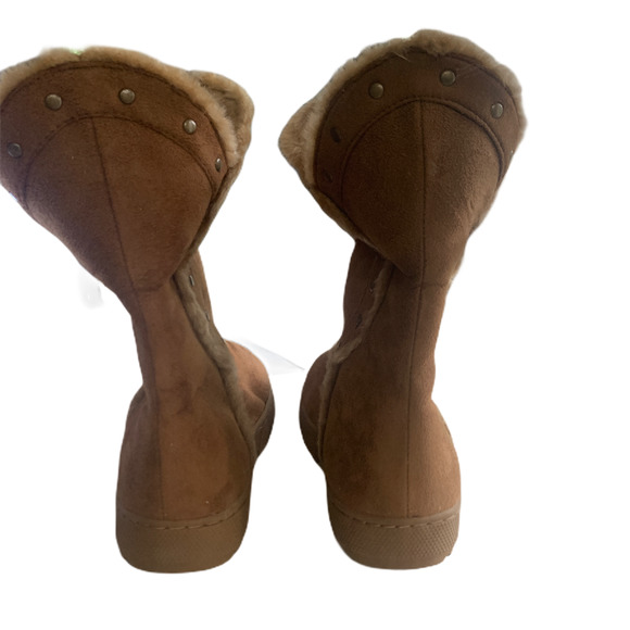 Avon studded shearling boot Sz 7 NIB - Picture 7 of 7